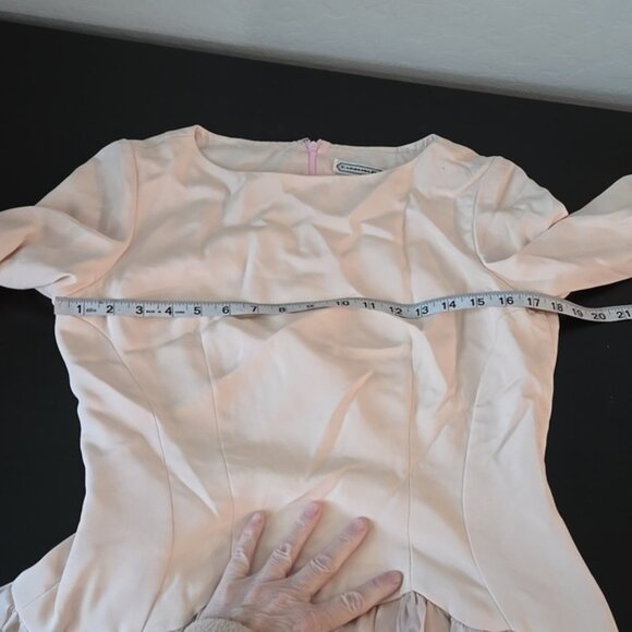 Carolina Herrera Dress Size 8 - Picture 13 of 15